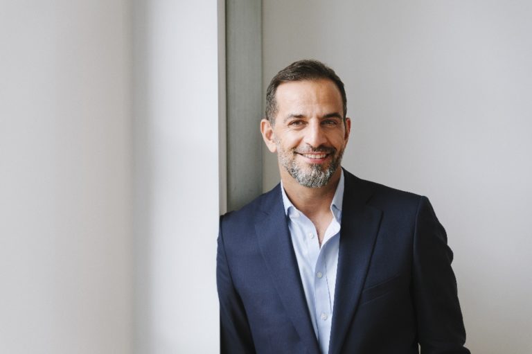 Morten Babakhani, Gründer der Brandmonks GmbH, hat mit dem vollautomatisierten Tool flynne die Recruiting-Welt digitalisiert.