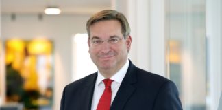 Alexander Pfurr als Senior Advisor bei Acxit Capital Partners