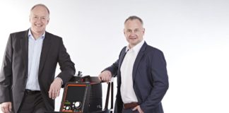 Prof. Dr.-Ing. Christoph Benk und Jörg Ronde, Geschäftsführer der Resuscitec GmbH