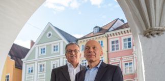 Roman Huber (links) und Dr. Georg Ried