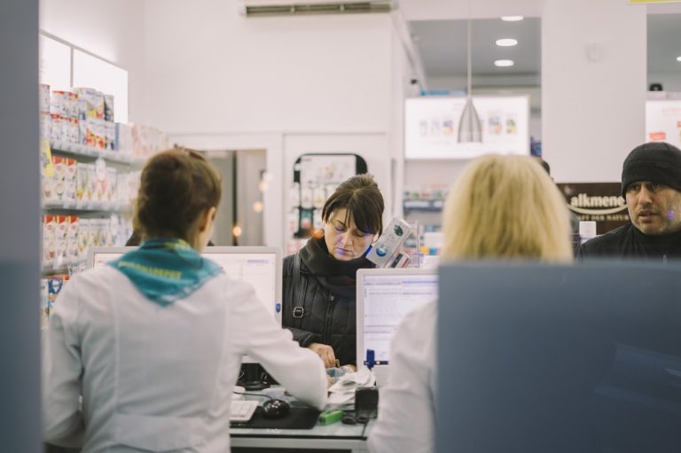 Medizinische Entwicklung im Bereich Schmerz und Schlafstörung. Bild: Unsplash, @tbelabuseridze
