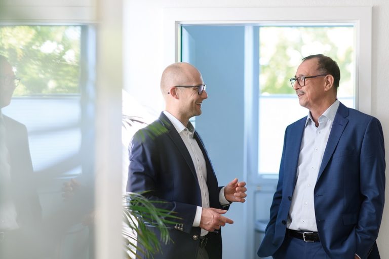 Dr. Maciej Pasternak, Dr. Heiko Jopp, Abacus alpha (v.l.n.r.)