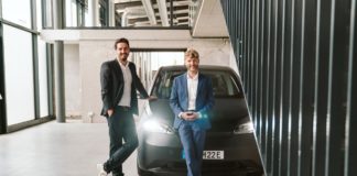 Sono Motors meistert Börsengang mit Milliardenbewertung Sono Motors legt Börsengang mit Milliardenbewertung hin