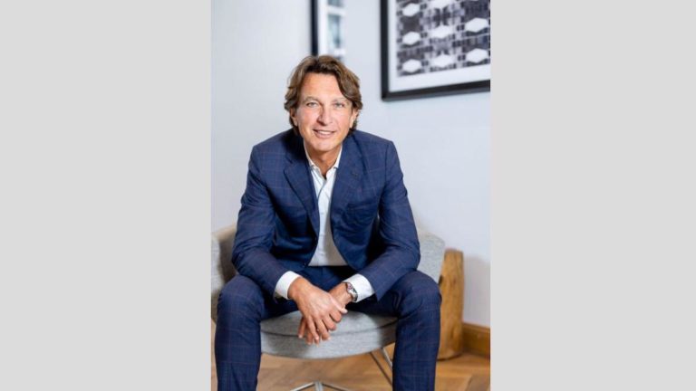 Dr. Sven Oleownik wechselt zu Emeram Capital Partners