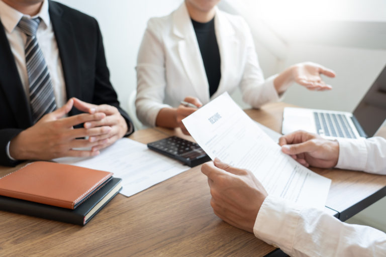 Abacus alpha beteiligt sich an PersonalHub Holding