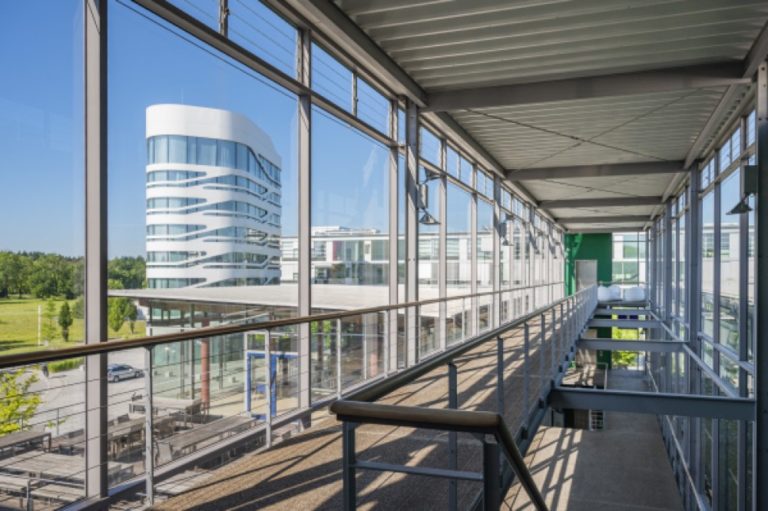 IZB München zieht Halbjahresbilanz