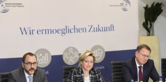 BB & MBG / KD Busch (Guy Selbherr, Dr. Nicole Hoffmeister-Kraut, Dirk Buddensiek)