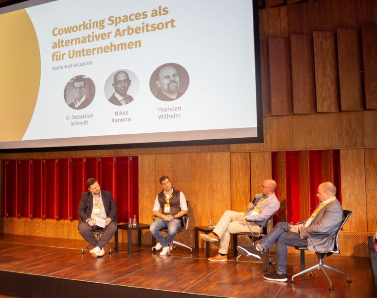 Panel-Diskussion bei #zukunftcoworking 2022