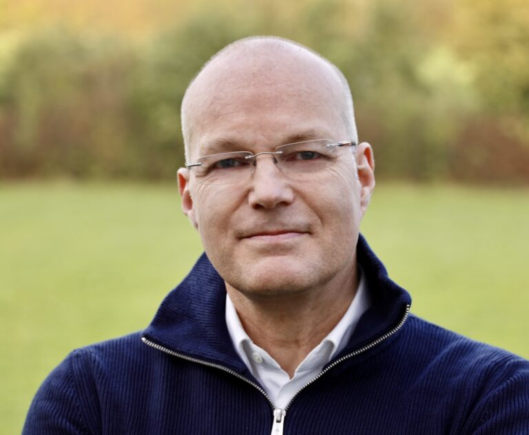 Dr. Hauke Hansen