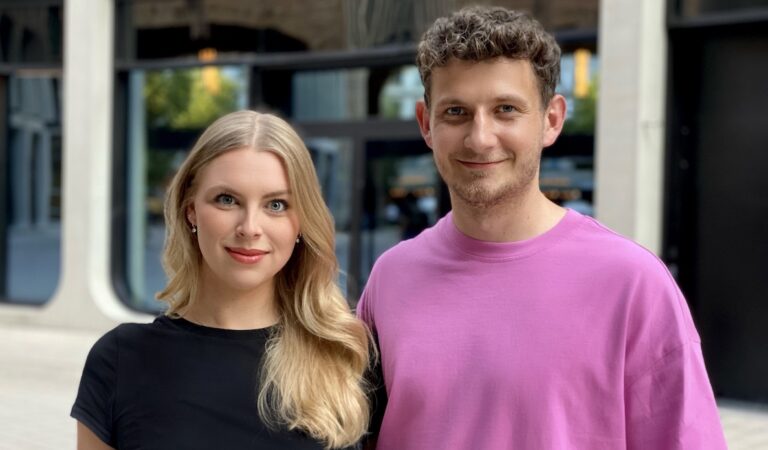 Julia Komkowski und Fabian Scheib, Co-Gründer von Kini (c) Kini