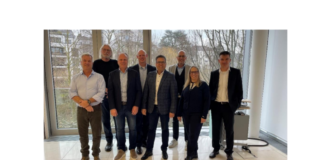 Maarten Heekeren, Lutz Berkenbrink und Sebastian Schmitz, Sven Breitenfeld, Humberto Duarte, Bernhard Kugel, Claudia Köppe & Michael Küting