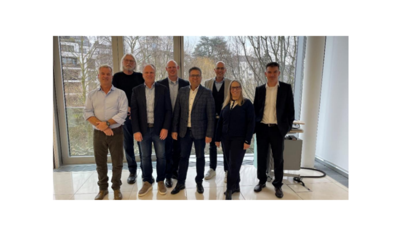 Maarten Heekeren, Lutz Berkenbrink und Sebastian Schmitz, Sven Breitenfeld, Humberto Duarte, Bernhard Kugel, Claudia Köppe & Michael Küting