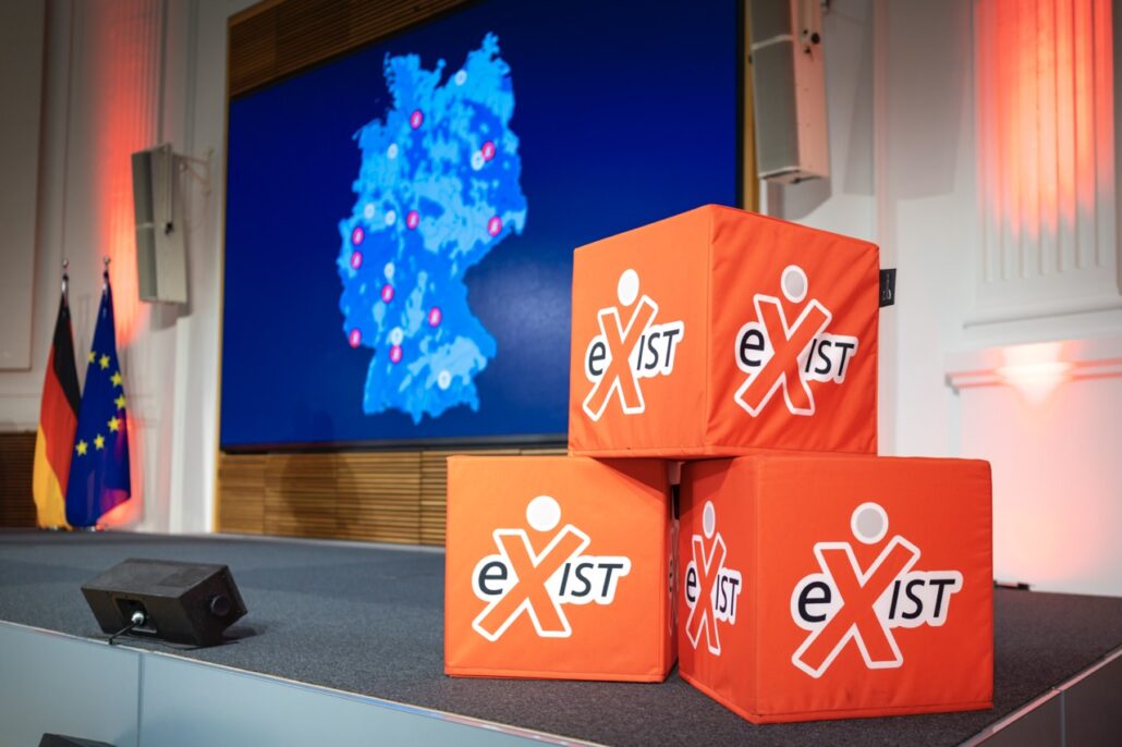 Die zehn Startup Factories stehen fest – Prämierung im Bundesministerium für Wirtschaft und Energie (c) BMWE/Thomas Imo