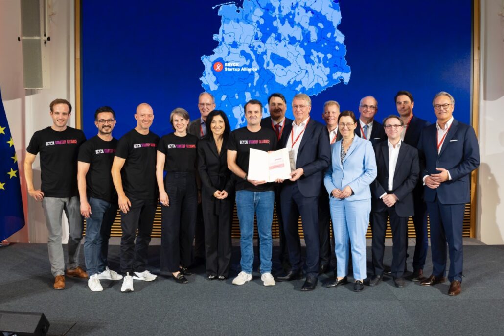 Die zehn Startup Factories stehen fest – Prämierung im Bundesministerium für Wirtschaft und Energie (c) BMWE/Thomas Imo