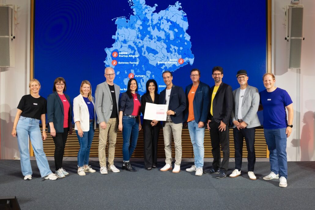 Die zehn Startup Factories stehen fest – Prämierung im Bundesministerium für Wirtschaft und Energie (c) BMWE/Thomas Imo