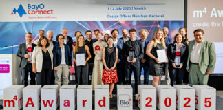 Alle Gewinner des m4 Award 2025, der auf der BayOConnect-Konferenz in München von BioM verliehen wurde (c) BioM