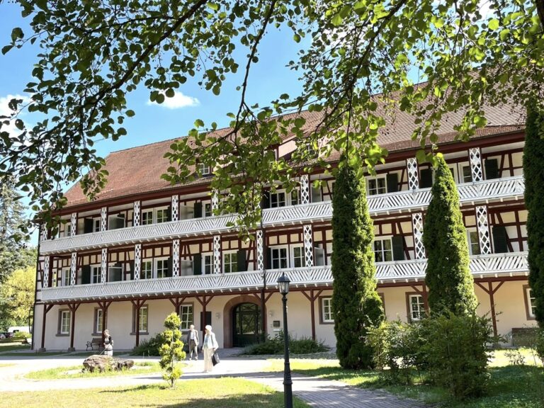Bürgschaftsbank Baden-Württemberg präsentiert Halbjahreszahlen 2025