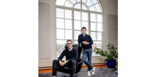 Die Pactos-Gründer Antonio Zill & Philipp Eckert