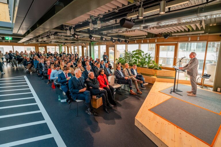 Die Campus Founders und die Dieter Schwarz Stiftung eröffnen GRAVITY (c) Campus Founders