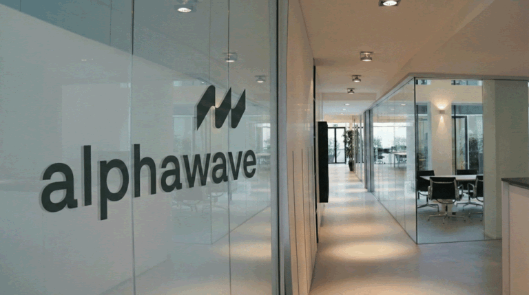 Alphawave: Der Aufstieg eines deutschen Quant-Hauses