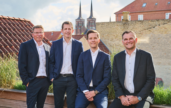 Niels Eldrup Meidahl (Co-Founder and Group CEO), Mathias Ringsted (Group CFO), Christian Jelsbech (Investment Director at FSN Capital), Peter Frandsen (CEO Denmark an Co-founder) (v.l.n.r.) (c) InstallatørGruppen